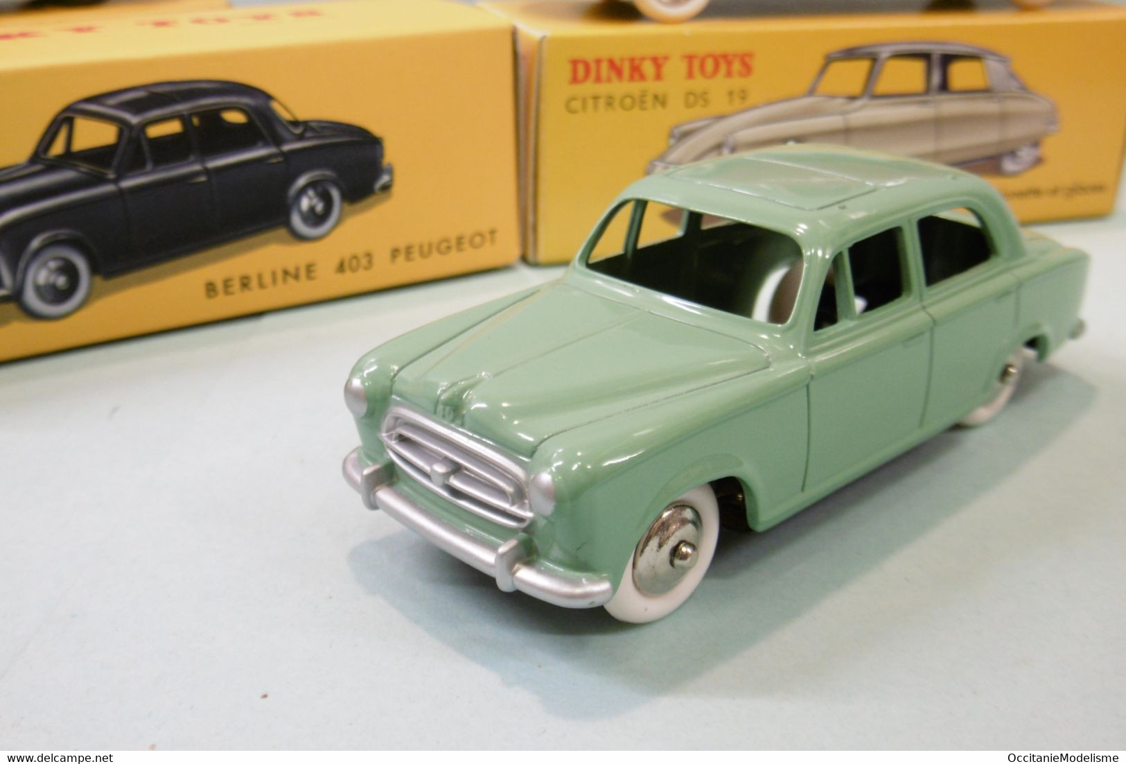 Dinky Toys / Atlas - COFFRET Salon De Paris PEUGEOT 403 + DAUPHINE + DS 19 Réf. 24 BCE Neuf 1/43 - Dinky