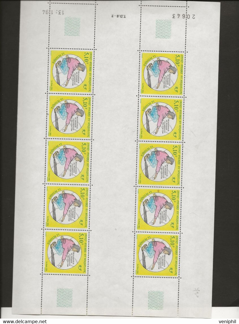 ST PIERRE ET MIQUELON -  N° 593 Feuille De 10 NEUF SANS CHARNIERE  COIN DATE-ANNEE 1994- COTE : 25 € - Unused Stamps