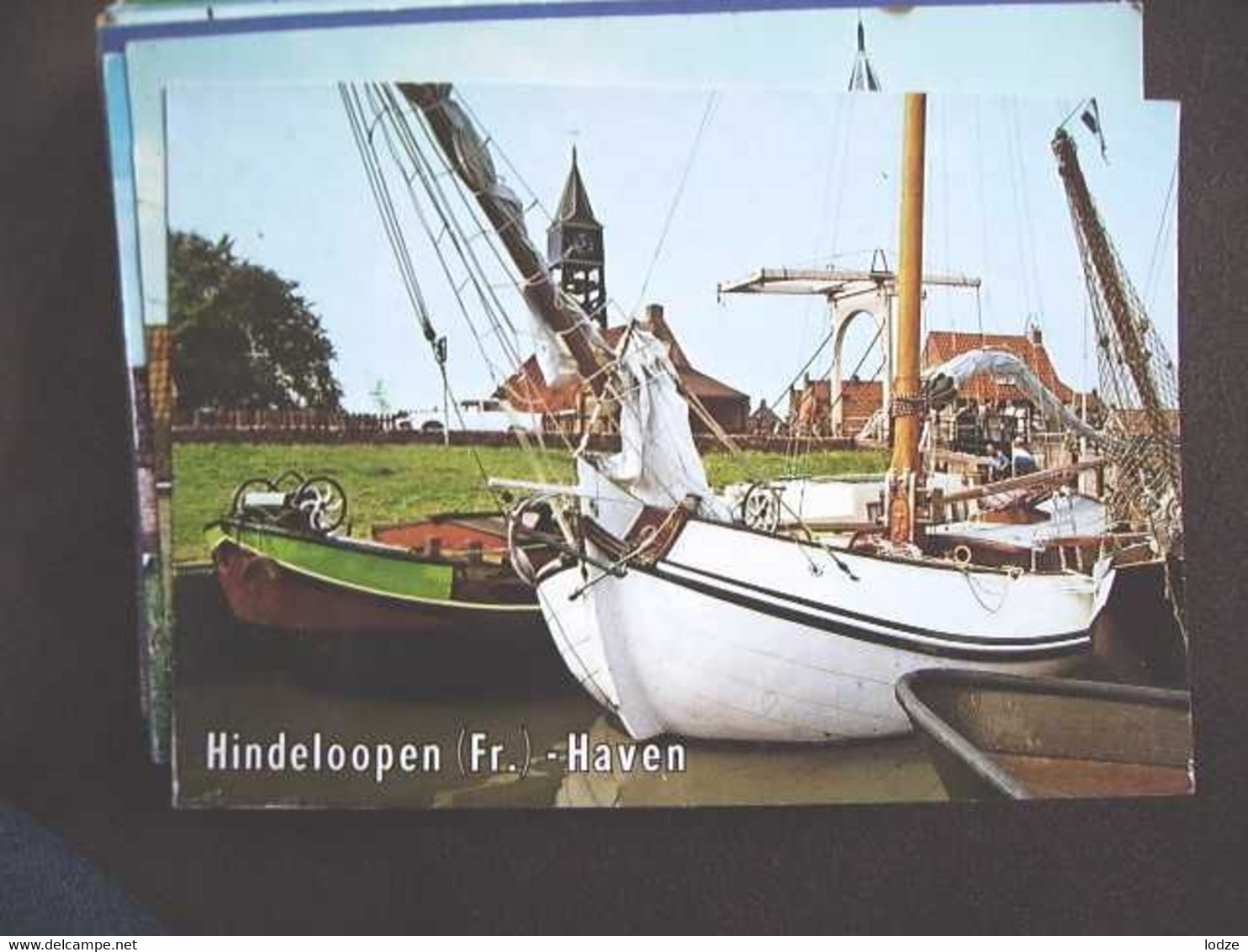 Nederland Holland Pays Bas Hindeloopen Met Haven En Witte Boot - Hindeloopen