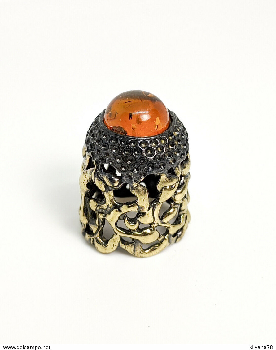 Thimble OPENWORK ART W/ Amber Two Tone Solid Brass Metal Russian Collectible - Dés à Coudre