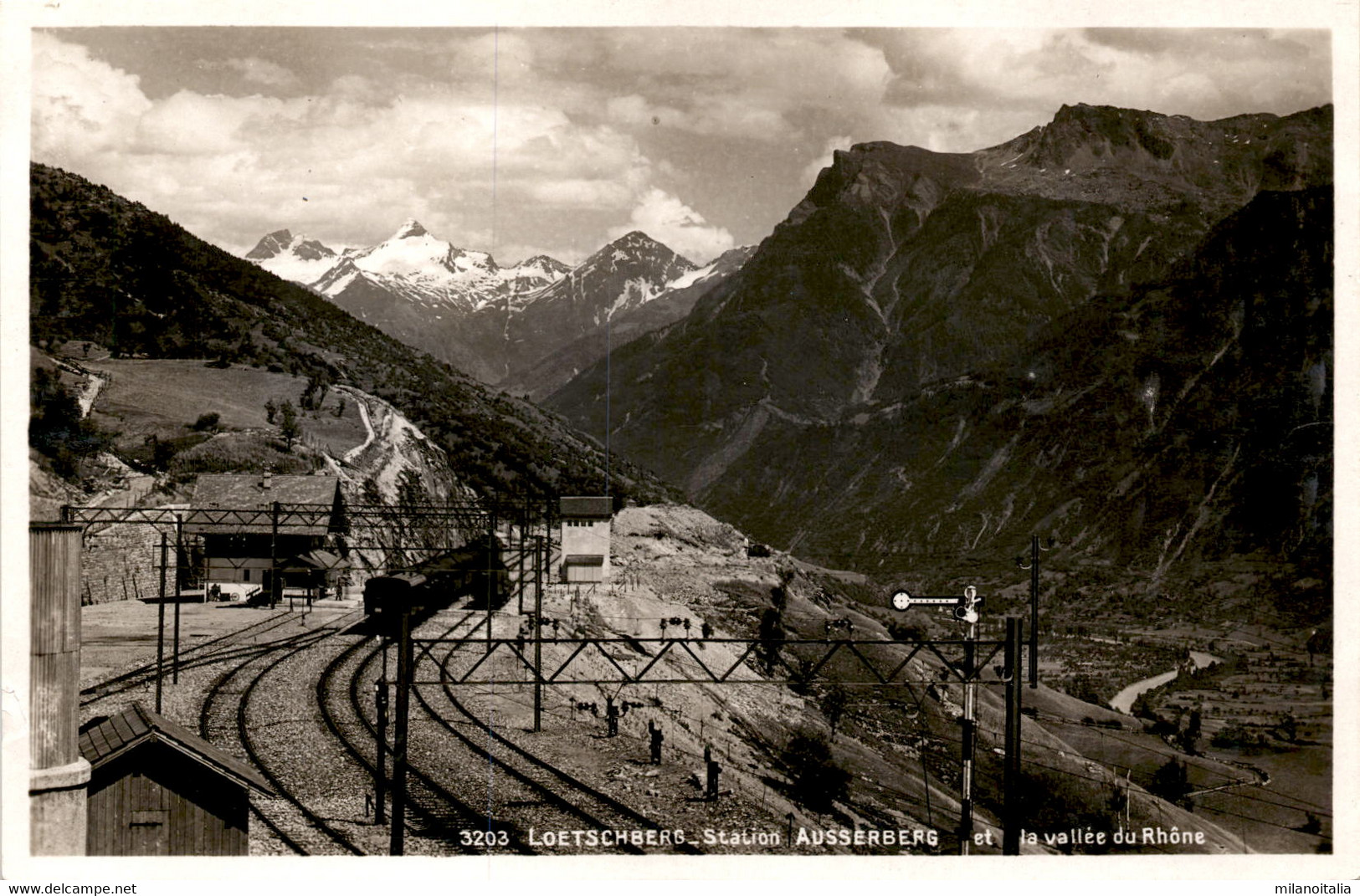 Loetschberg-Station Ausserberg Et La Vallee Du Rhone (3203) - Ausserberg