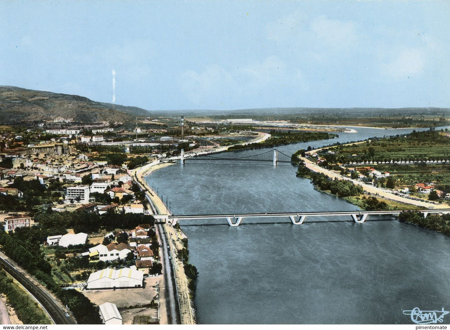 LA VOULTE SUR RHONE VUE GENERALE AERIENNE ET LES PONTS SUR LE RHONE - La Voulte-sur-Rhône