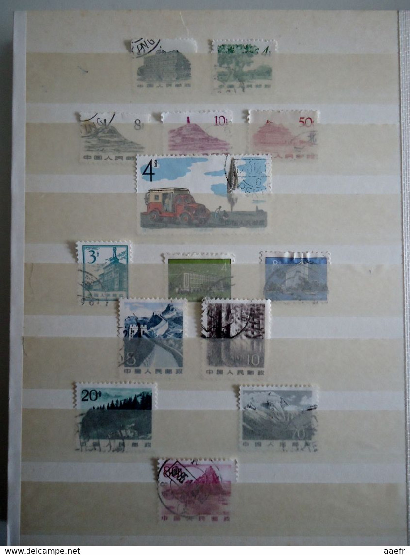 Chine - Plus de 130 timbres différents dans un album + 1 lettre recommandée et un Entier postal