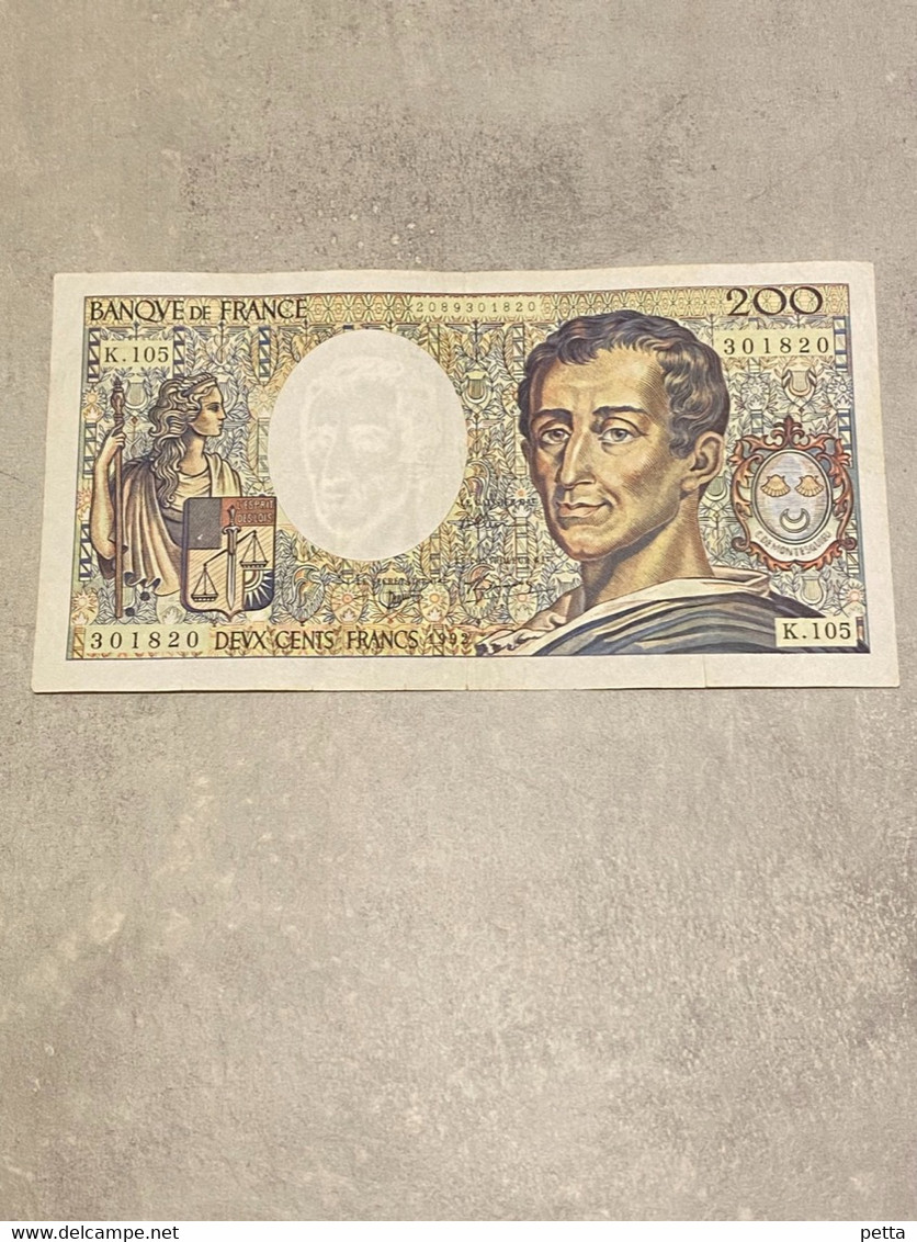 1 Billet De 200 Francs Montesquieu / 1992 / Alph K.105 / Vendu En L’état - 200 F 1981-1994 ''Montesquieu''