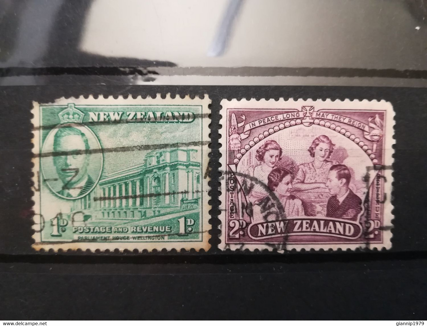 FRANCOBOLLI STAMPS NUOVA ZELANDA NEW ZEALAND 1946 USED SERIE PACE PEACE ROYAL FAMILY PARLIAMENT HOUSE OBLITERE' - Used Stamps