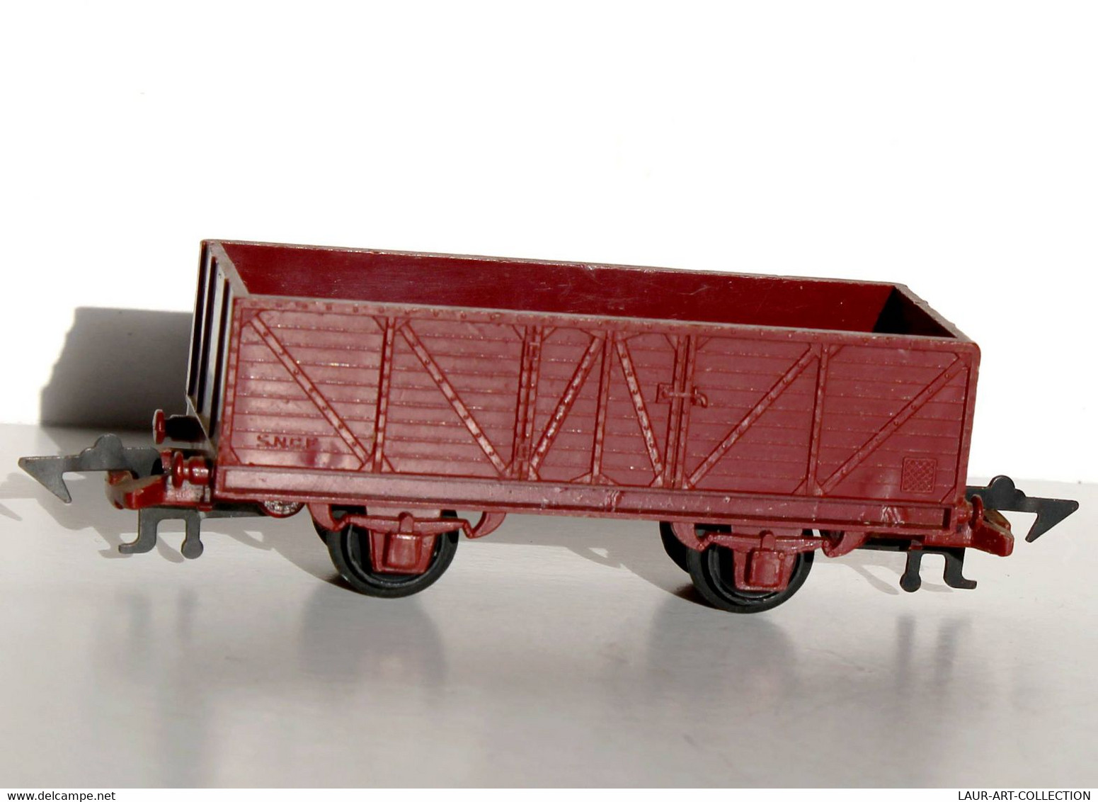 JOUEF - VOITURE / WAGON HO - DE MARCHANDISE - SNCF TP - MINIATURE - ANCIENNE MINIATURE SANS BOITE (3008.16) - Vagoni Merci