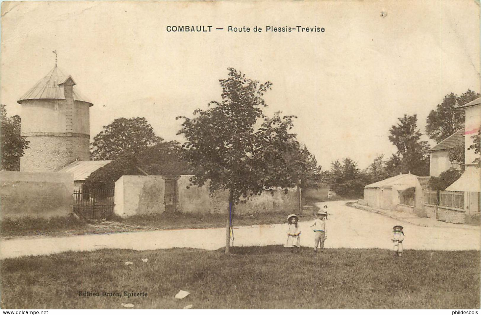 SEINE ET MARNE  PONTAULT COMBAULT  Route De Plessis Trevise - Pontault Combault