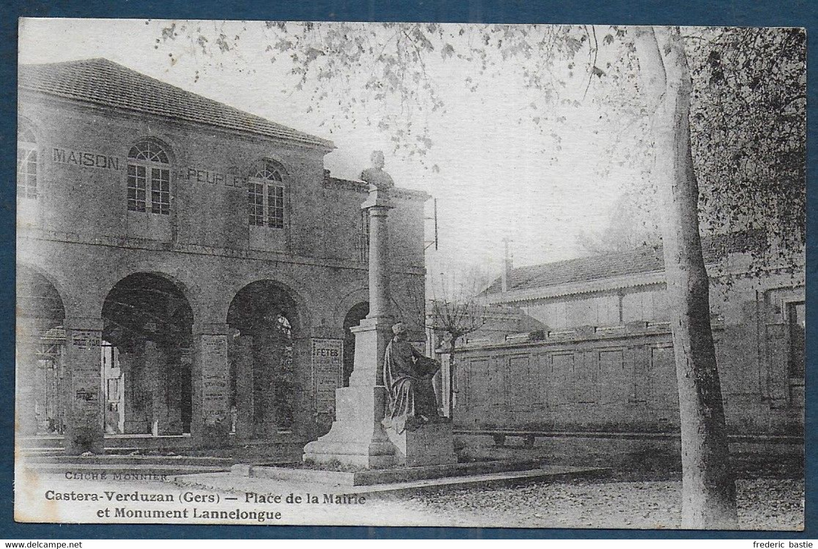 CASTERA VERDUZAN - Place De La Mairie Et Monument Lannelongue - Castera