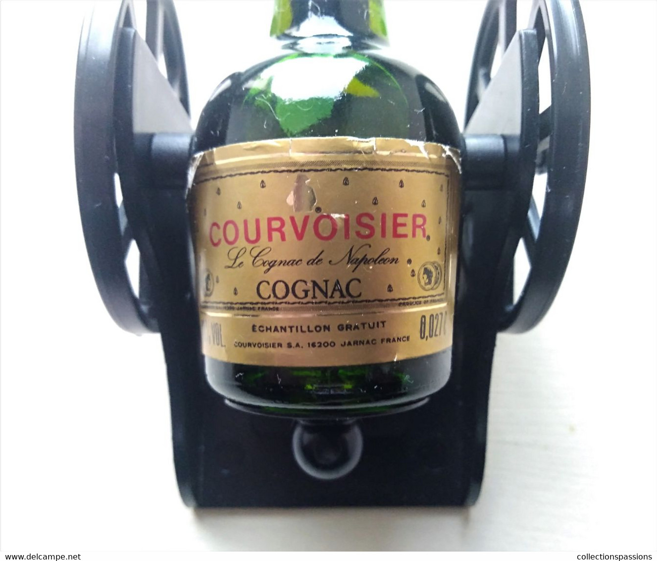 - Ancienne Mignonnette COGNAC COURVOISIER NAPOLEON - - Mignonnettes