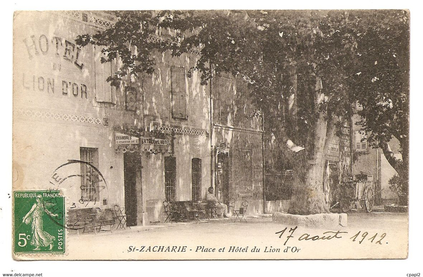 Place Et Hôtel Du Lion D'or - Saint-Zacharie