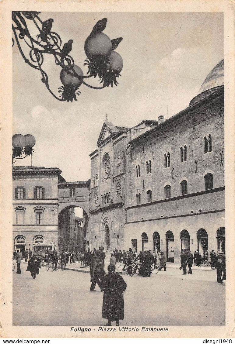 010887 "FOLIGNO - PIAZZA VITTORIO EMANUELE" ANIMATA. CART NON SPED - Foligno