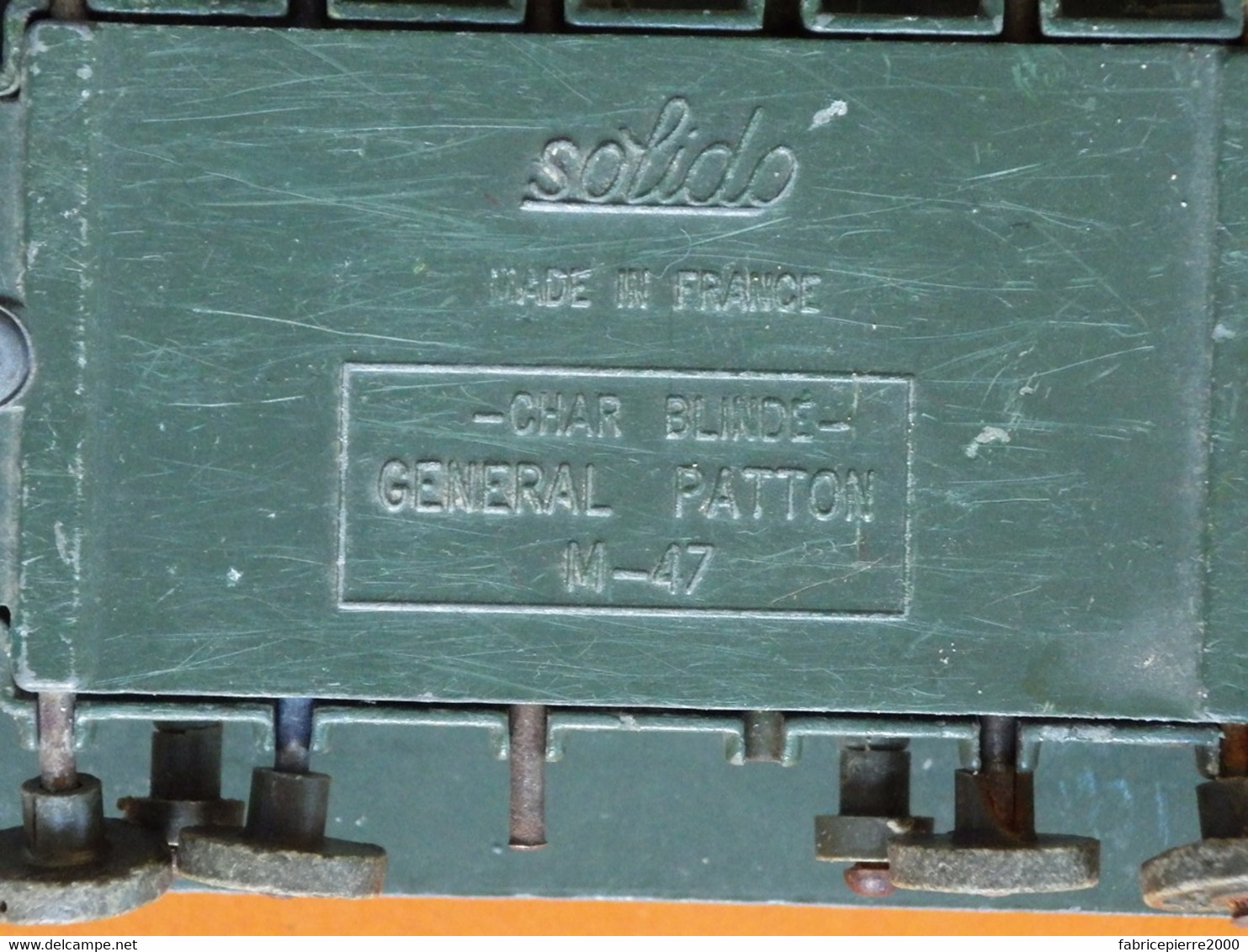 SOLIDO n° 202 Char / Tank blindé Général Patton M-47, vers 1965, avec une chenille d'origine