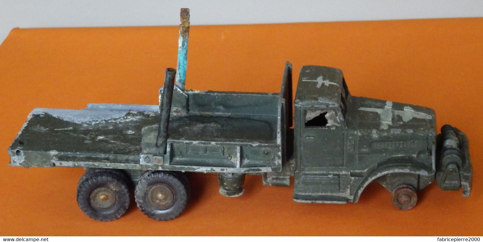 DINKY SUPERTOYS N°884 MECCANO France. Camion Militaire Brockway Poseur De Ponts De Bateaux AVEC 6 PONTS, Vers 1965 - Dinky