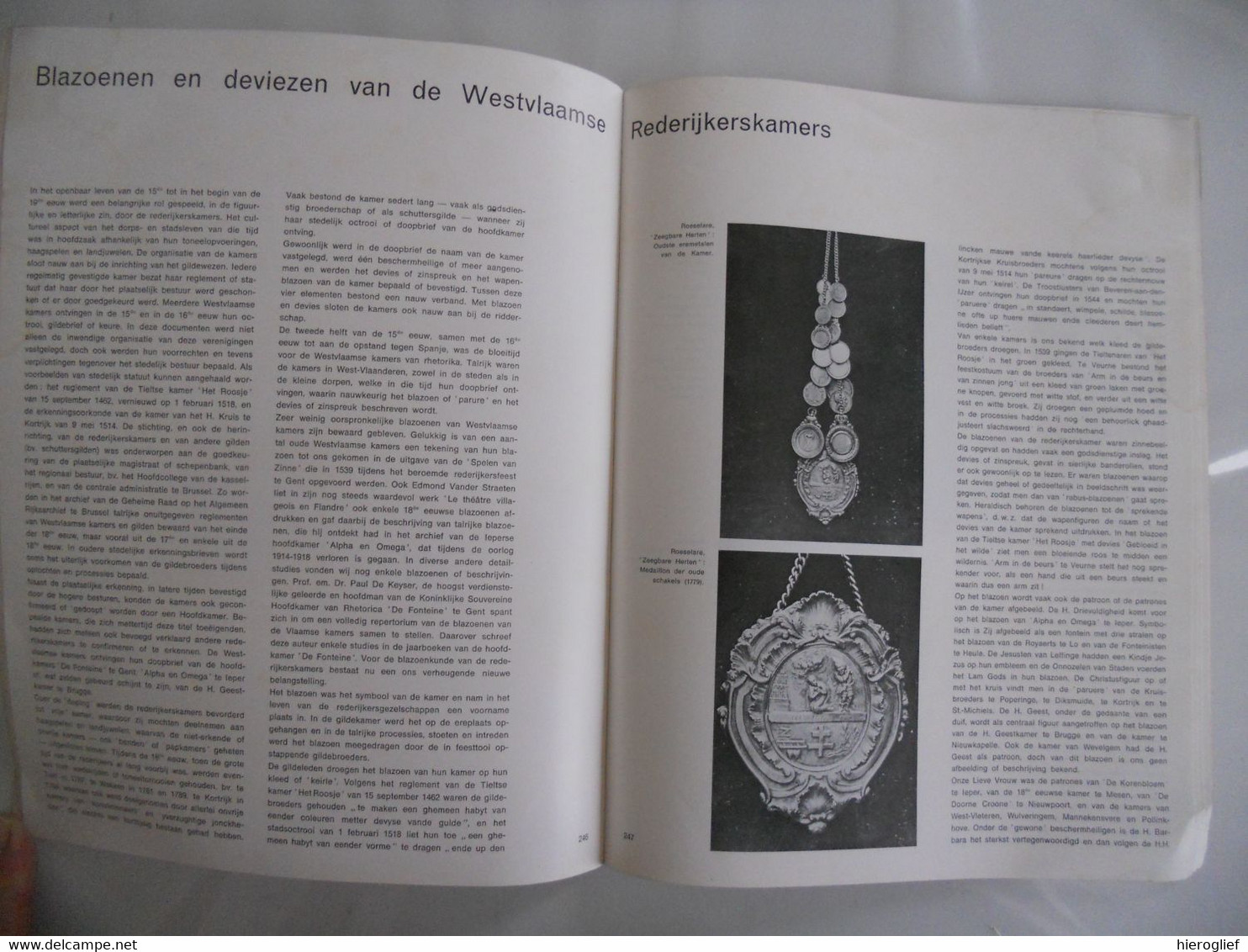 BLAZOENEN EN DEVIEZEN Van De WESTVLAAMSE REDERIJKERSKAMERS Door Valère Arickx Vlaanderen Rederijkers - Histoire