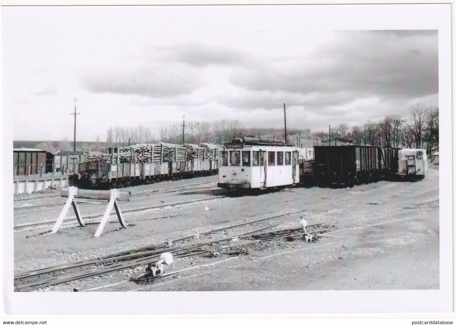 Melreux - Voies De Garage Le Long De La Gare SNCB - Photo - & Tram, Train - Treni