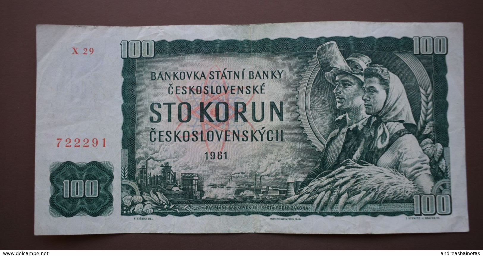 Banknotes Czechoslovakia  100 KORUN 1961 VF Factory At Lower Left .Charles Bridge And Hradcany In Prague. - Czechoslovakia