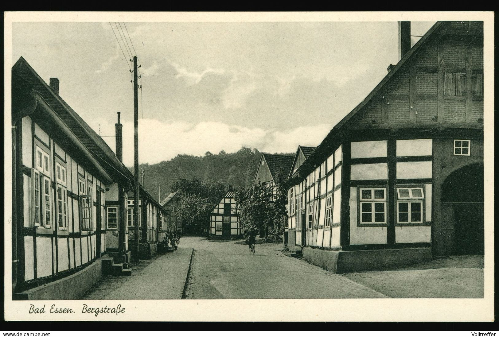 Foto AK Bad Essen Im Kreis Osnabrück, Blick In Die Bergstraße, Gelaufen - Bad Essen