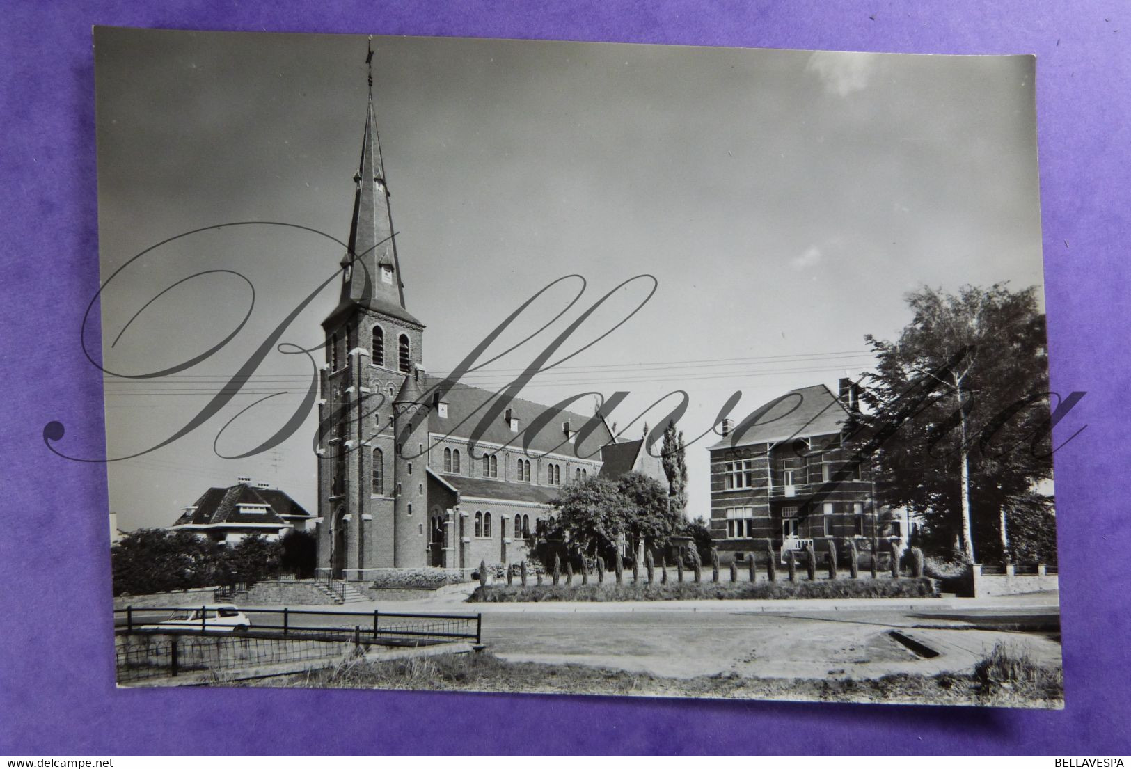 Landen. Ste Gertrudiskerk   & St Norbertus Kerk 2 X Cpsm - Landen