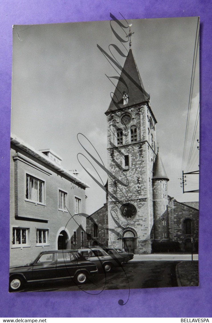 Landen. Ste Gertrudiskerk   & St Norbertus Kerk 2 X Cpsm - Landen