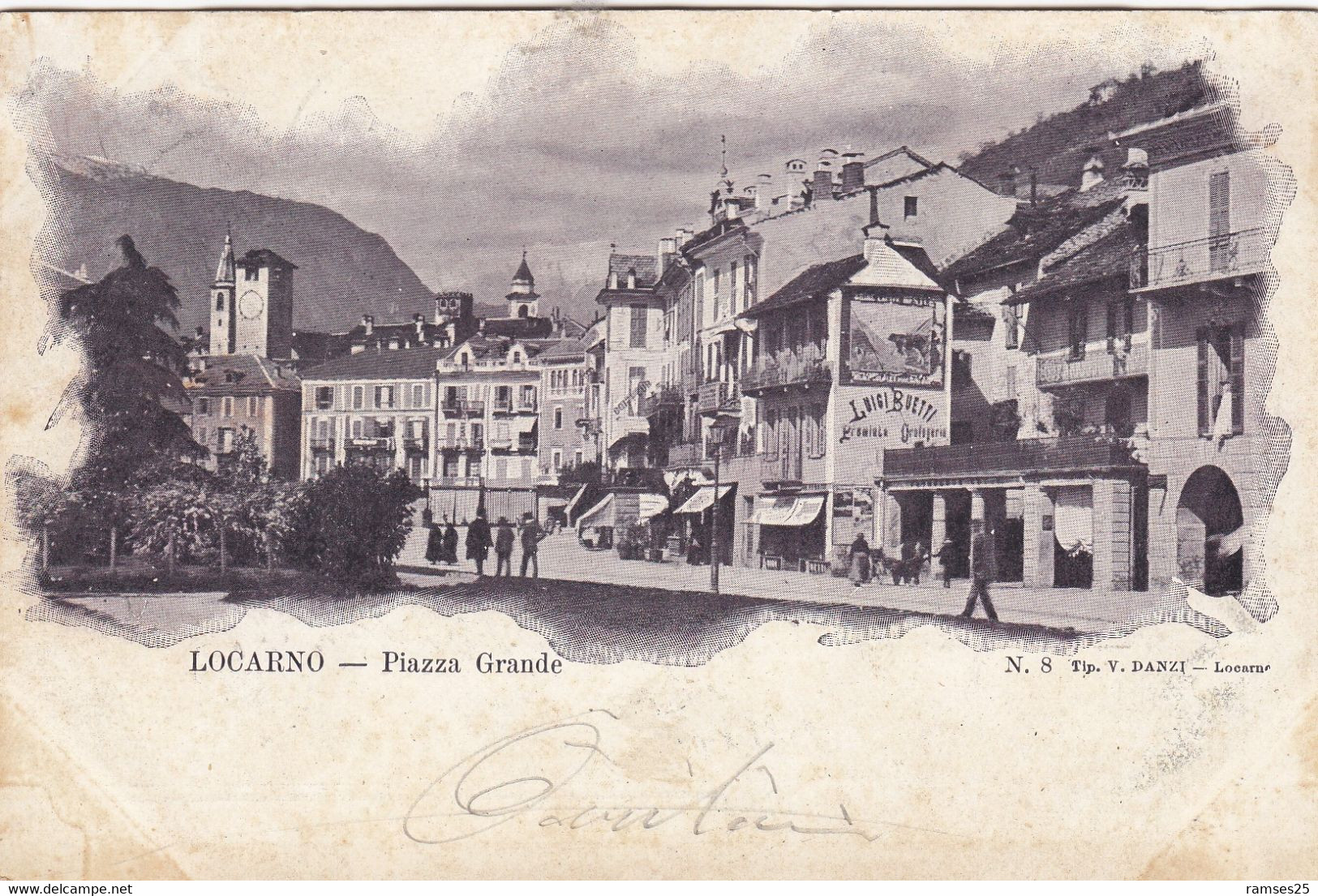 (207)  CPA   Locarno  Piazza Grande - Locarno