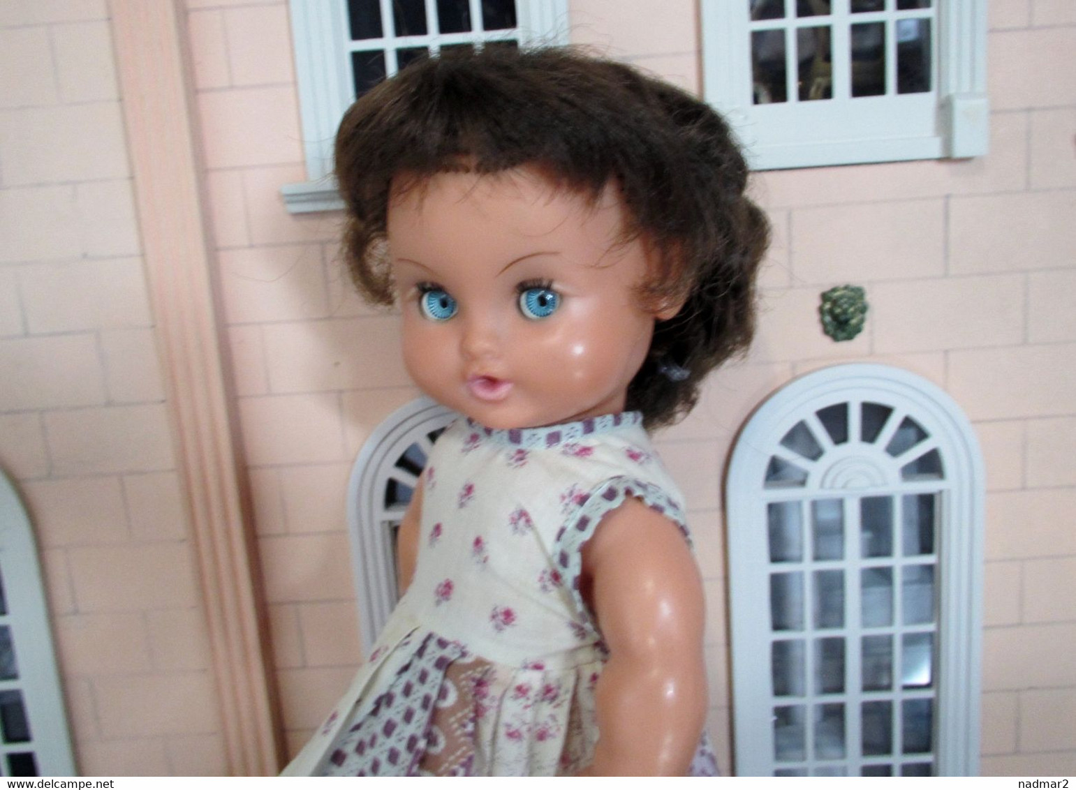 Jolie Poupée Ancienne BELLA Modèle PF2 1963 30 Cm Beaux Yeux Suiveurs - Dolls