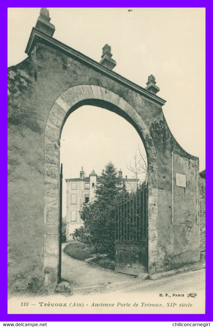 5 Cp - TREVOUX - Ancienne Porte Sous Préfecture Tribunal Vieille Tour Vue Générale Ruines Château Féodal - 1907 - Trévoux