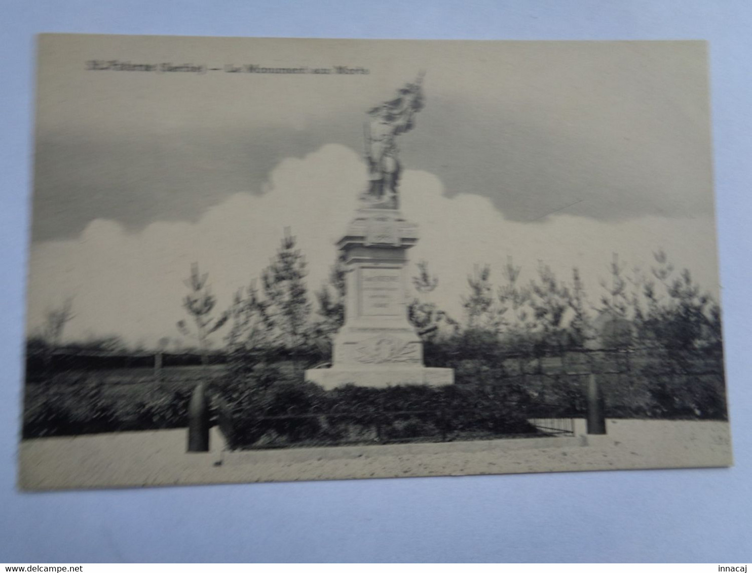 69-13-9.             SAINT-PATERNE    Le Monument Aux Morts. - Saint Paterne