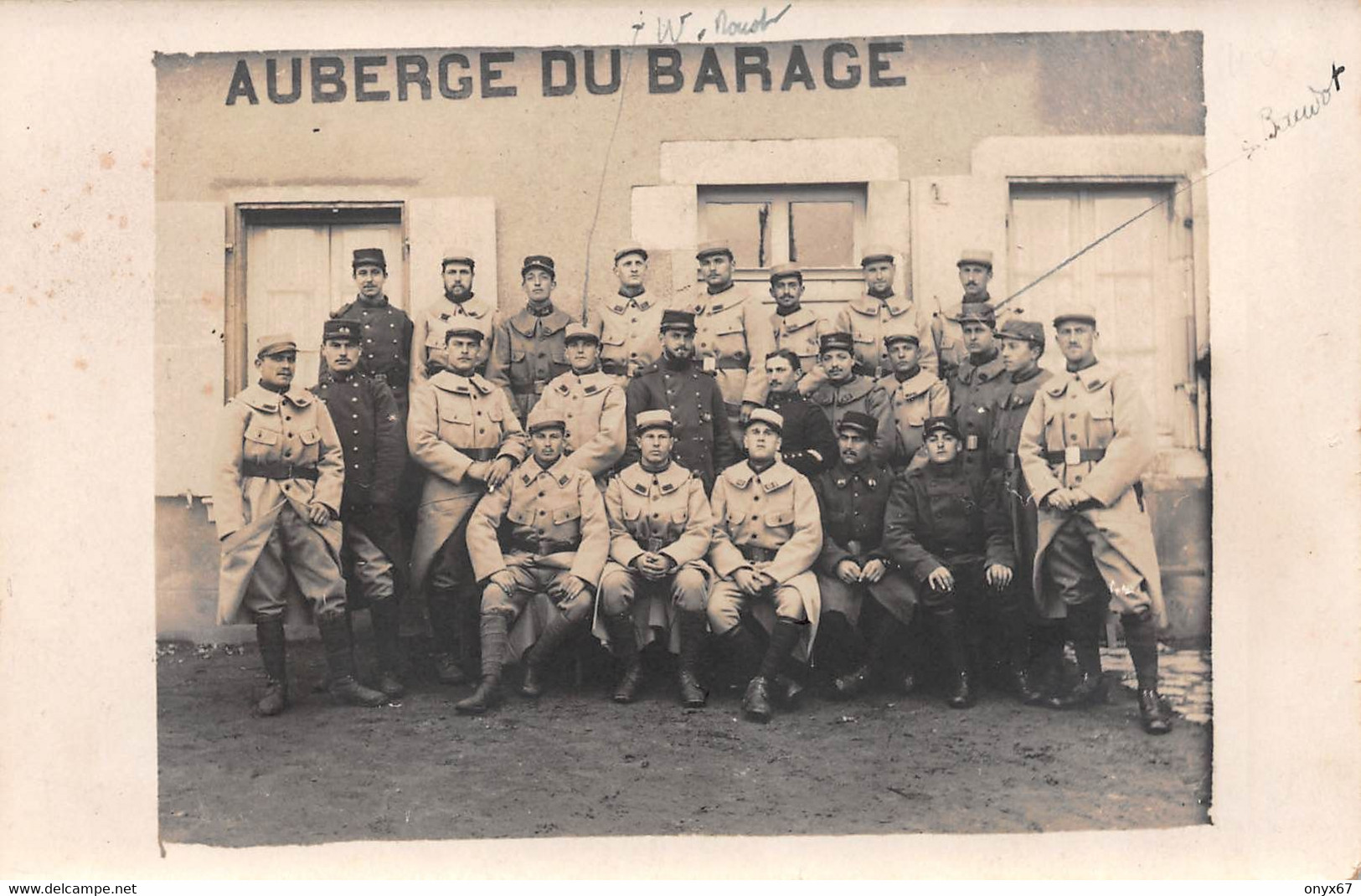 Carte Photo Militaire Français 69 ème Régiment Devant Auberge Du Barage - A SITUER ? - Regimenten