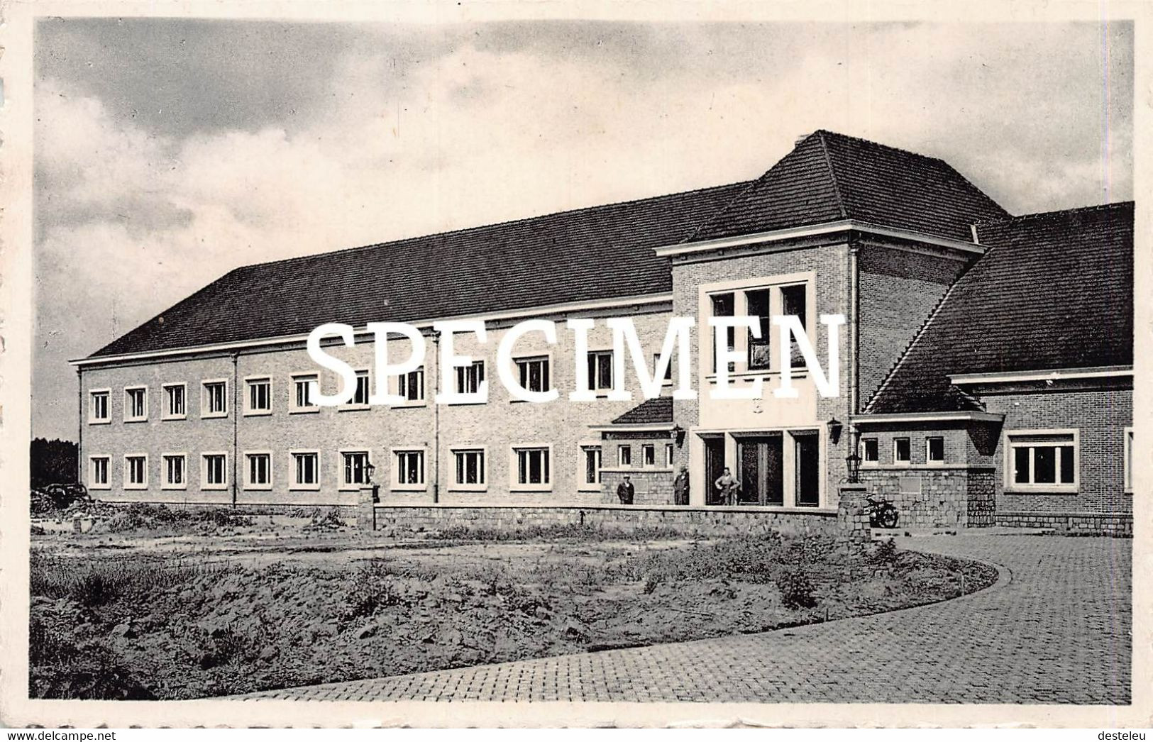 Moederhuis -  Waregem - Waregem