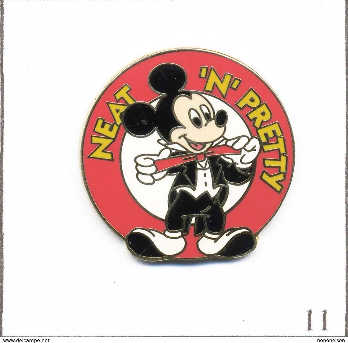 Pin's Disney - Mickey “Neat N’ Pretty“. Estampillé ©️ Disney. Zamac. T849-11 - Disney