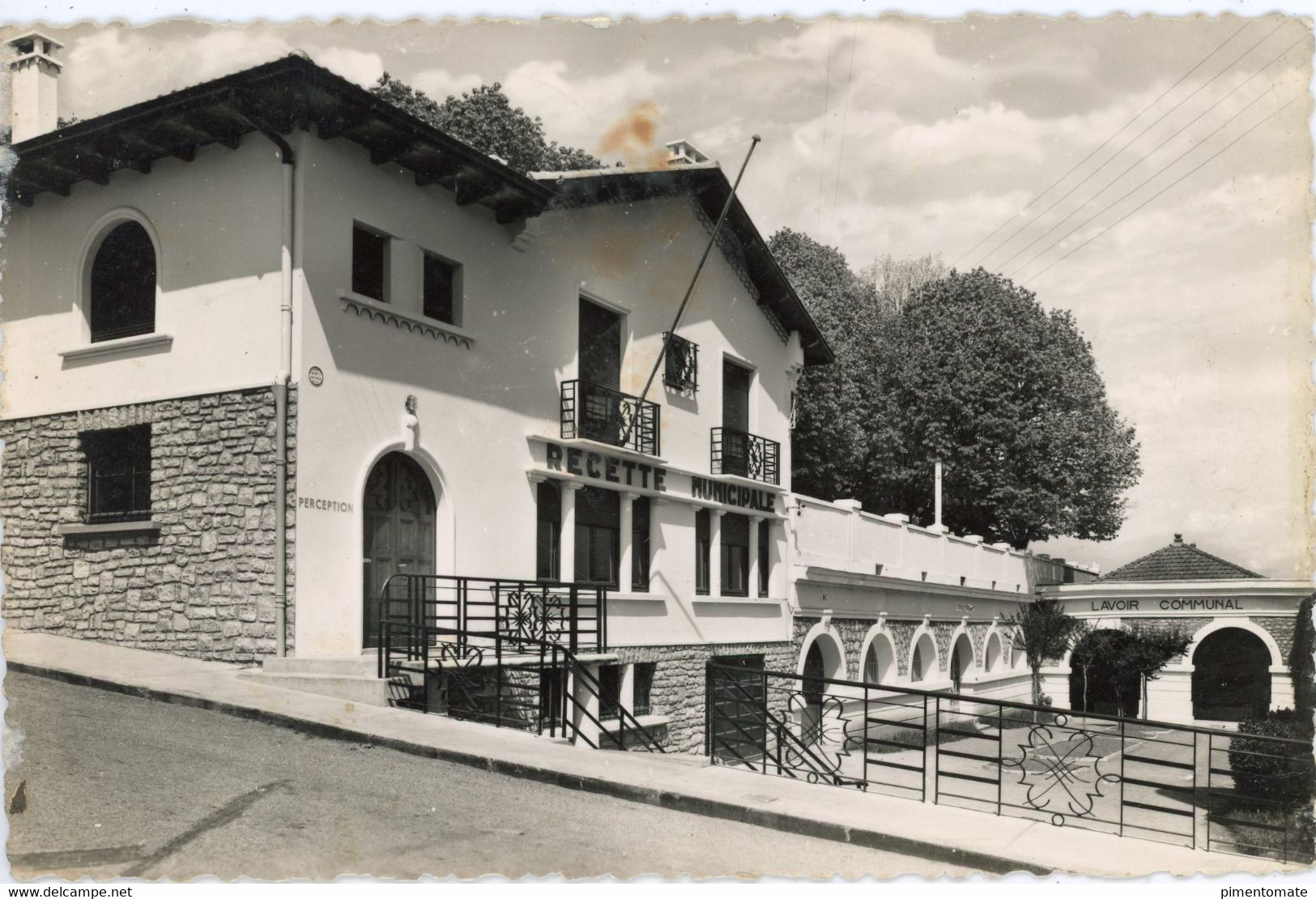 MONTFORT EN CHALOSSE PERCEPTION BAINS DOUCHES ET LAVOIR RECETTE MUNICIPALE 1960 - Montfort En Chalosse