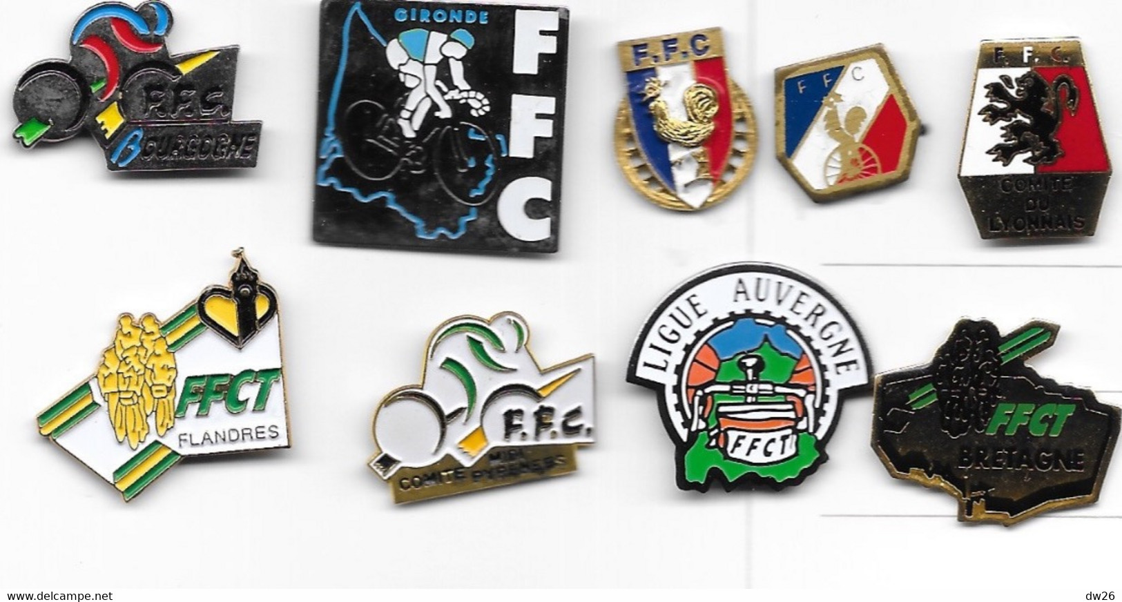 Lot De 9 Pin's FFC - Fédération Française De Cyclisme (et F.F.C.T.) Et Comité (Pyrénées, Auvergne, Bretagne, Flandres) - Cyclisme