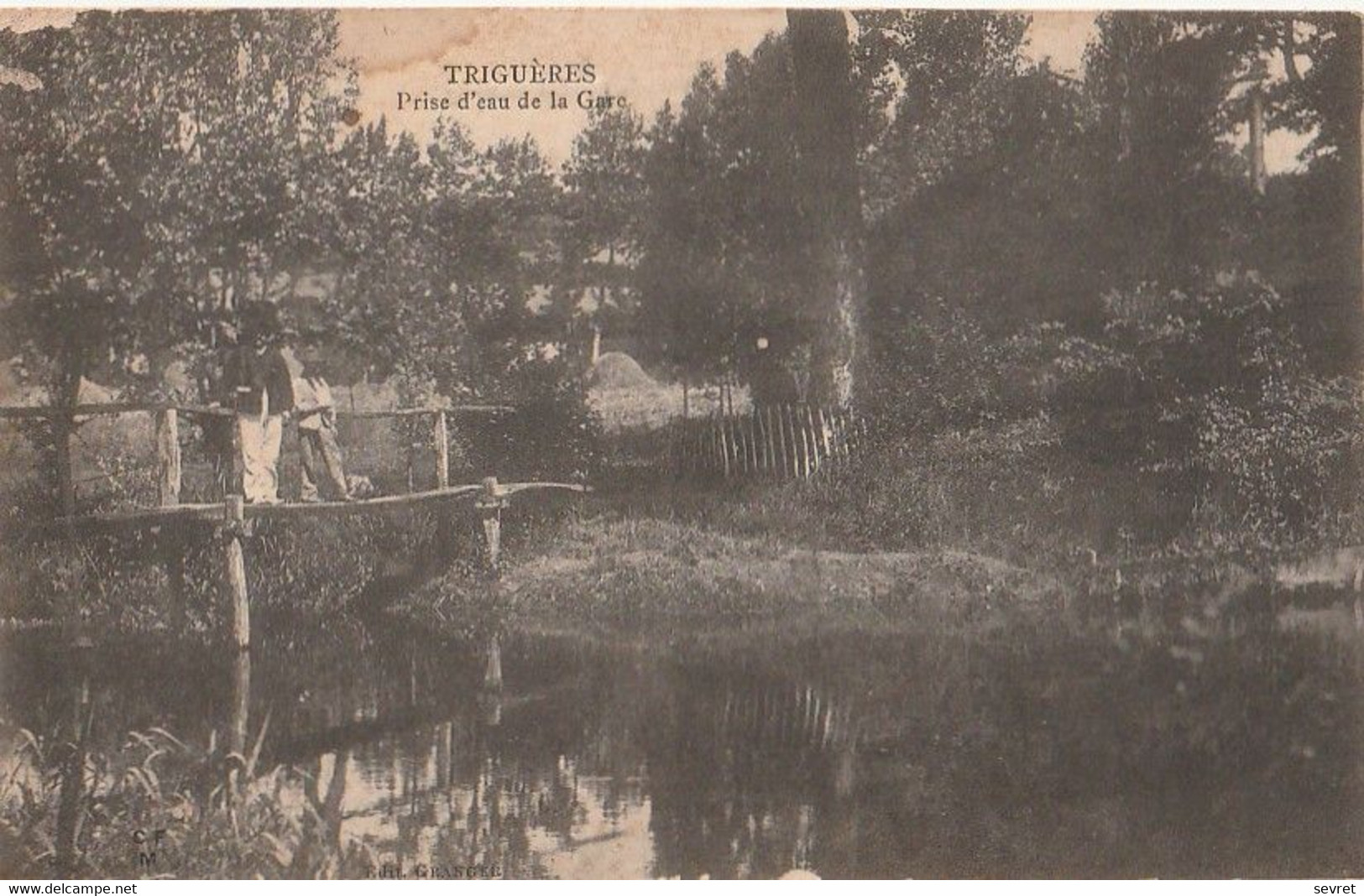 TRIGUERES. - Prise D'eau De La Gare. Carte RARE - Other & Unclassified