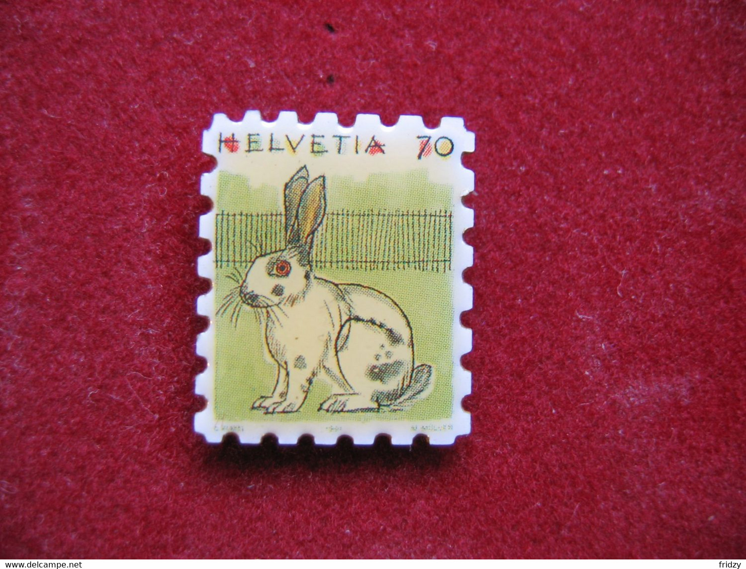 Pin's D'un Timbre De La Suisse (Helvetia) De 70cts: Lapin Blanc - Correo