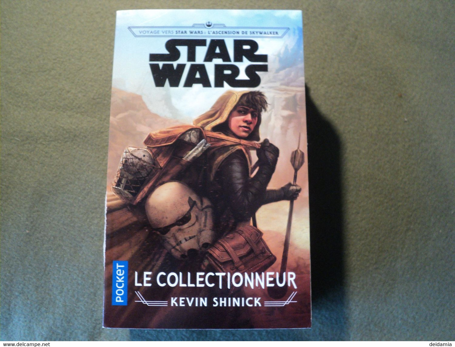 STAR WARS TOME 165. LE COLLECTIONNEUR. AN 34. KEVIN SHINICK. 2019. POCKET VOYAGE VERS STAR WARS. L ASCENSION DE SKYWALKE - Presses Pocket