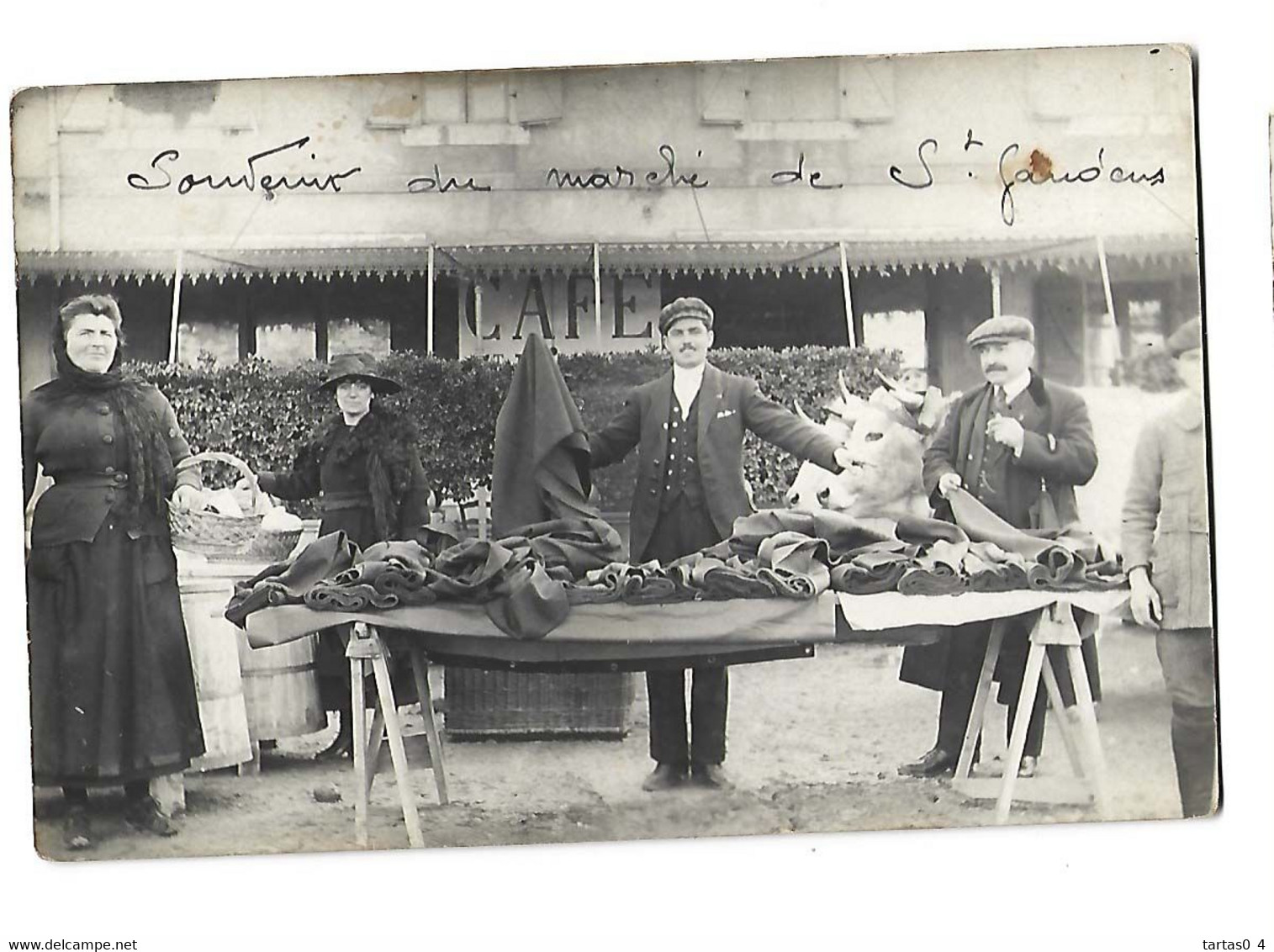 31 - SAINT GAUDENS - TOP CP PHOTO - Marchand De Tissus Sur Le Marché Gros Plan Bon état - Saint Gaudens