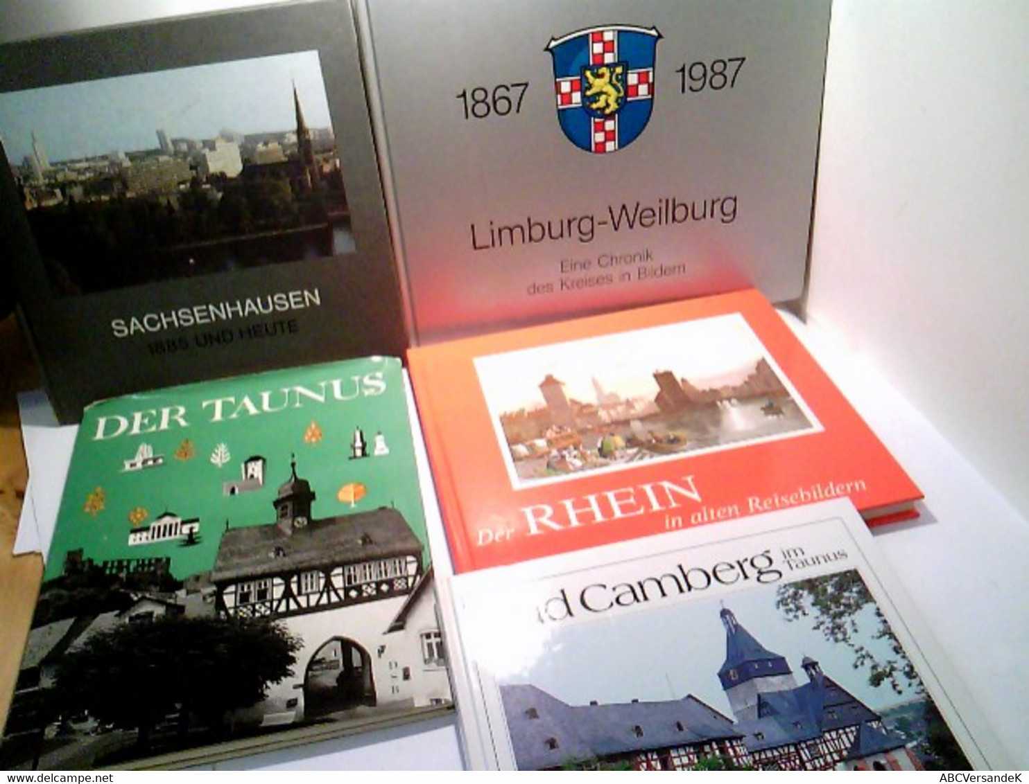 Konvolut Bestehend Aus 5 Bänden, Zum Thema: Bildbände Verschiedener Städte Und Regionen Von Und In Hessen. - Hesse