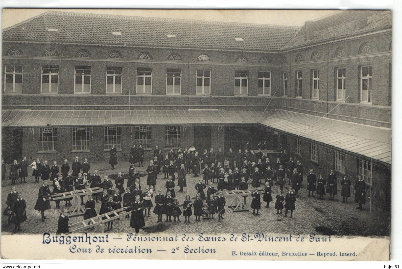 Buggenhout - Pensionnat Des Soeurs De Saint Vincent De Paul - Cour De Récréation - 2e Section - Buggenhout