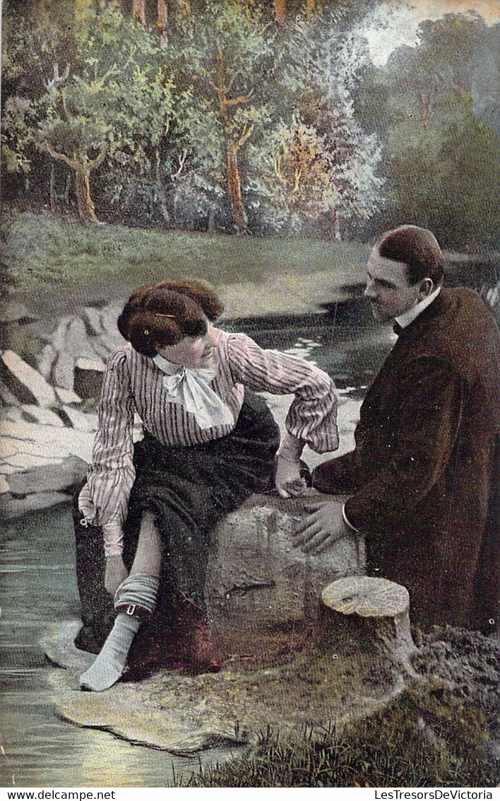 Série De 4 CPA Thème Couple Au Bord De L'eau - Oblitéré à Solessin En 1908 - Correspondance Frère Et Soeur - Koppels