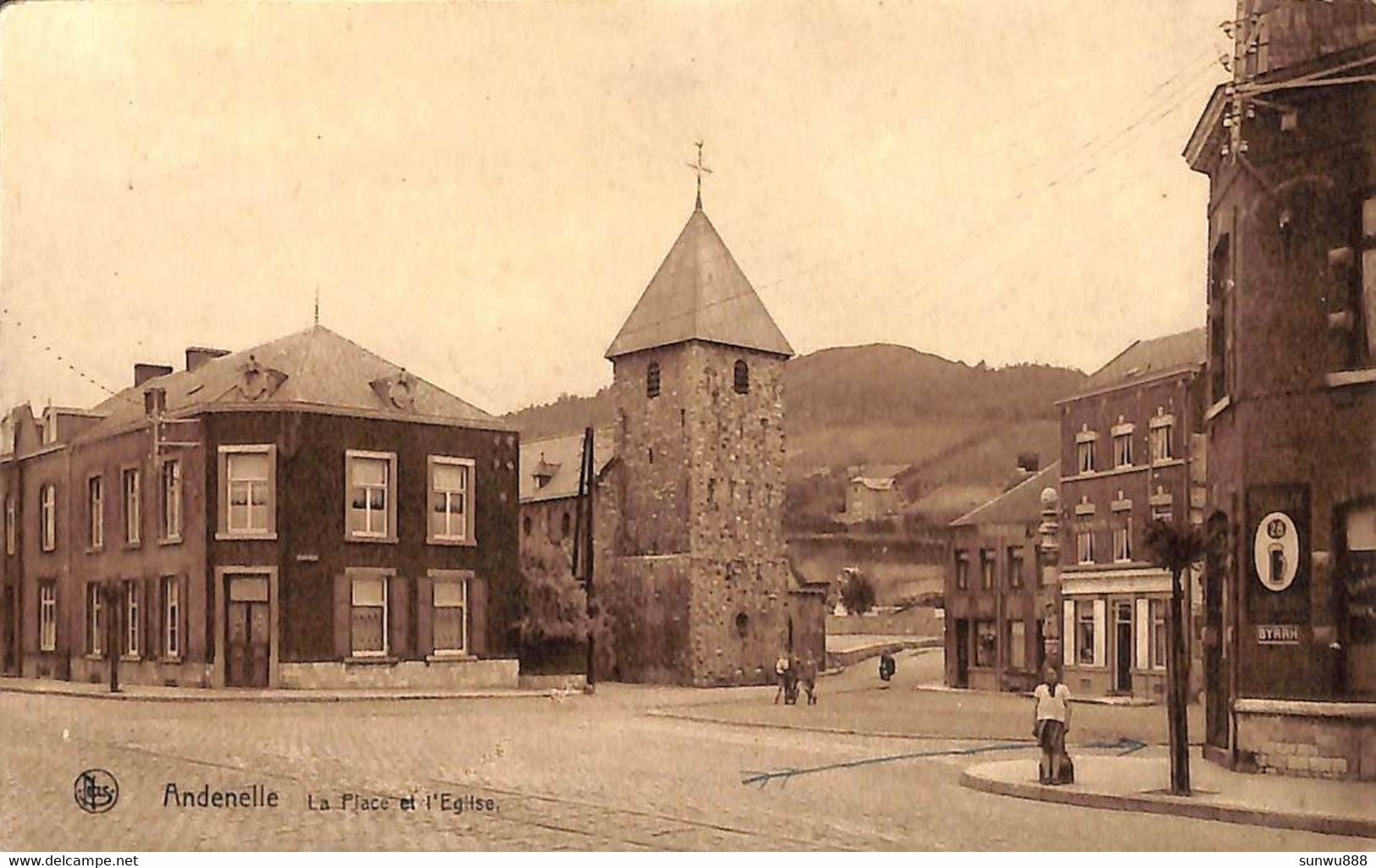 Andenelle - La Place Et L'Eglise (Edit. Malherbe Bernard) - Andenne