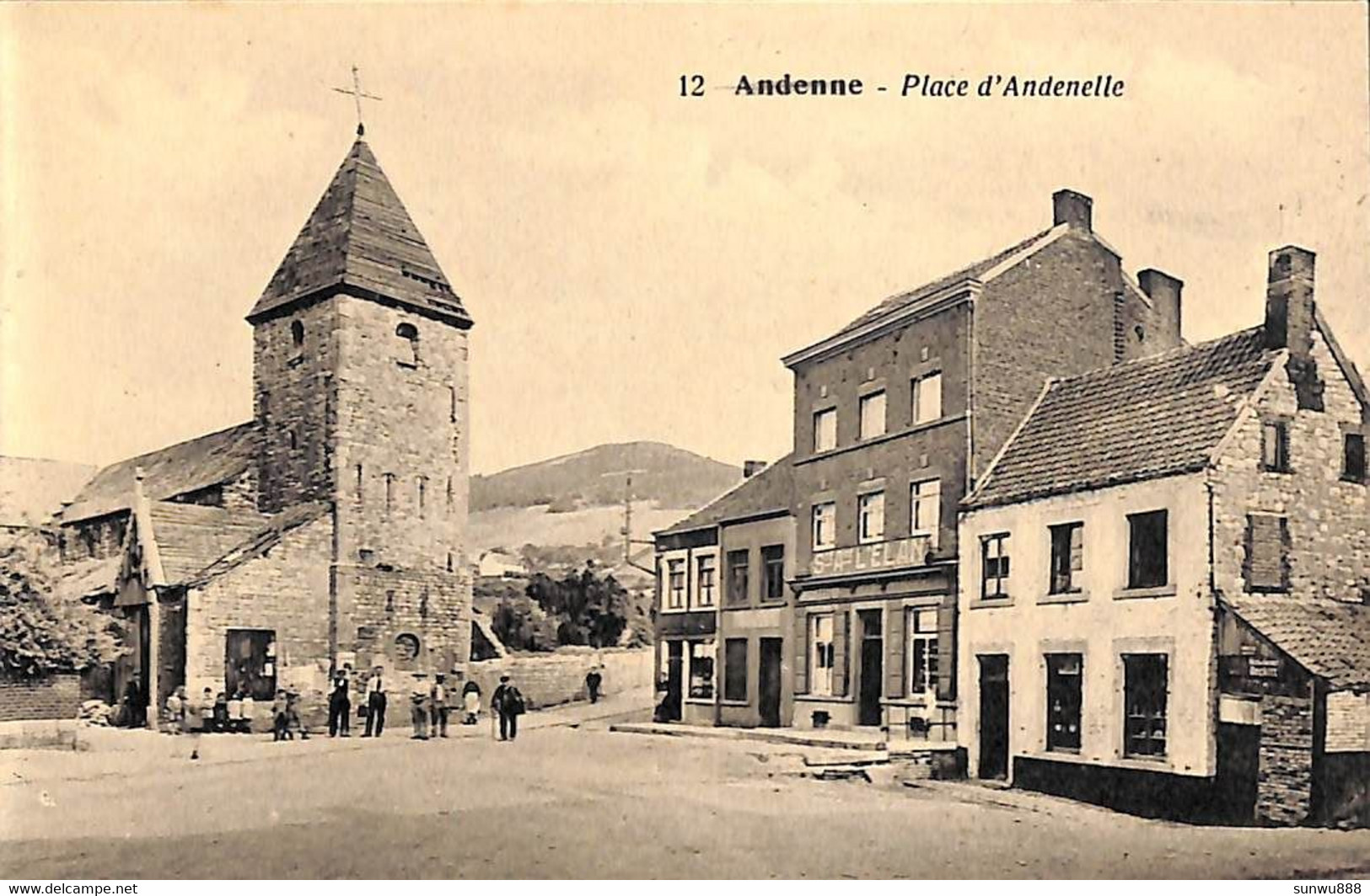 Andenelle - La Place (animée) - Andenne