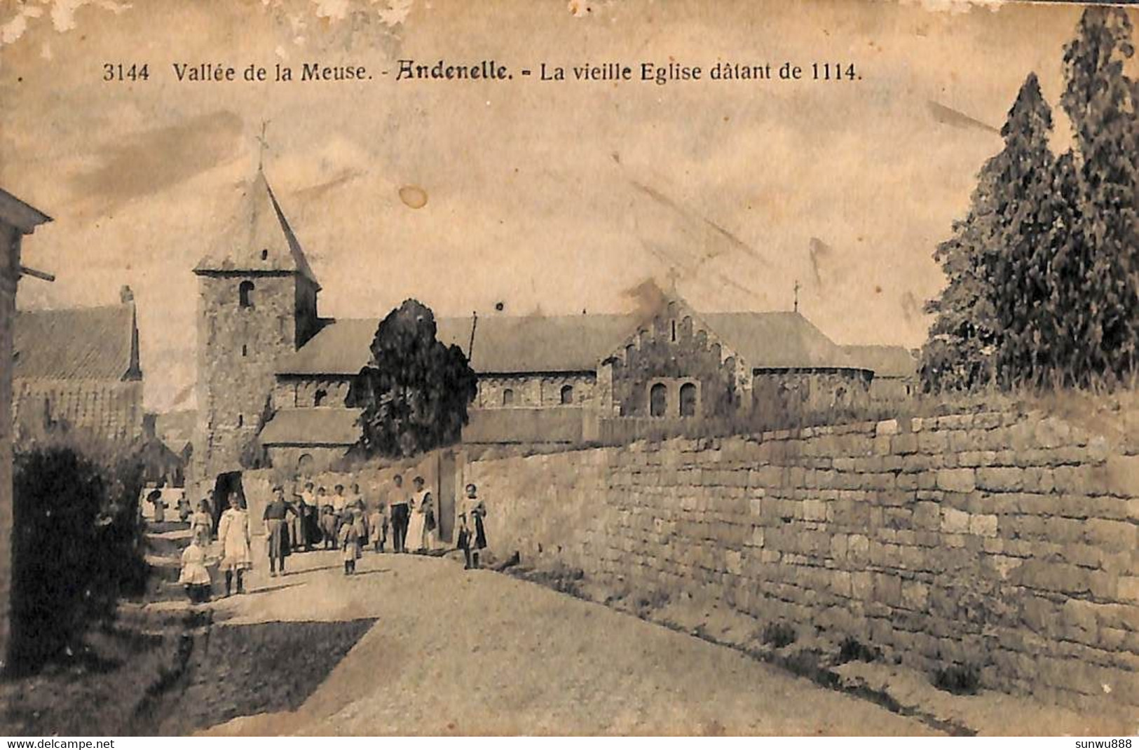 Andenelle -  La Vieille Eglise Datant De 1114 (animée...taches) (2) - Andenne