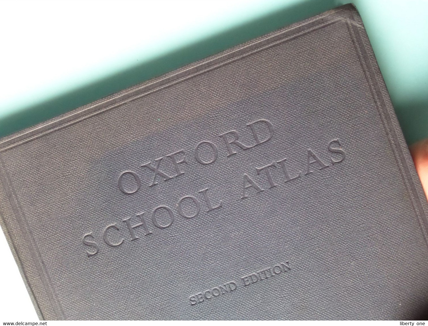 OXFORD SCHOOL ATLAS Second Edition 1956 ( See Photoscans From Some Pages ) COMPLEET ! - World