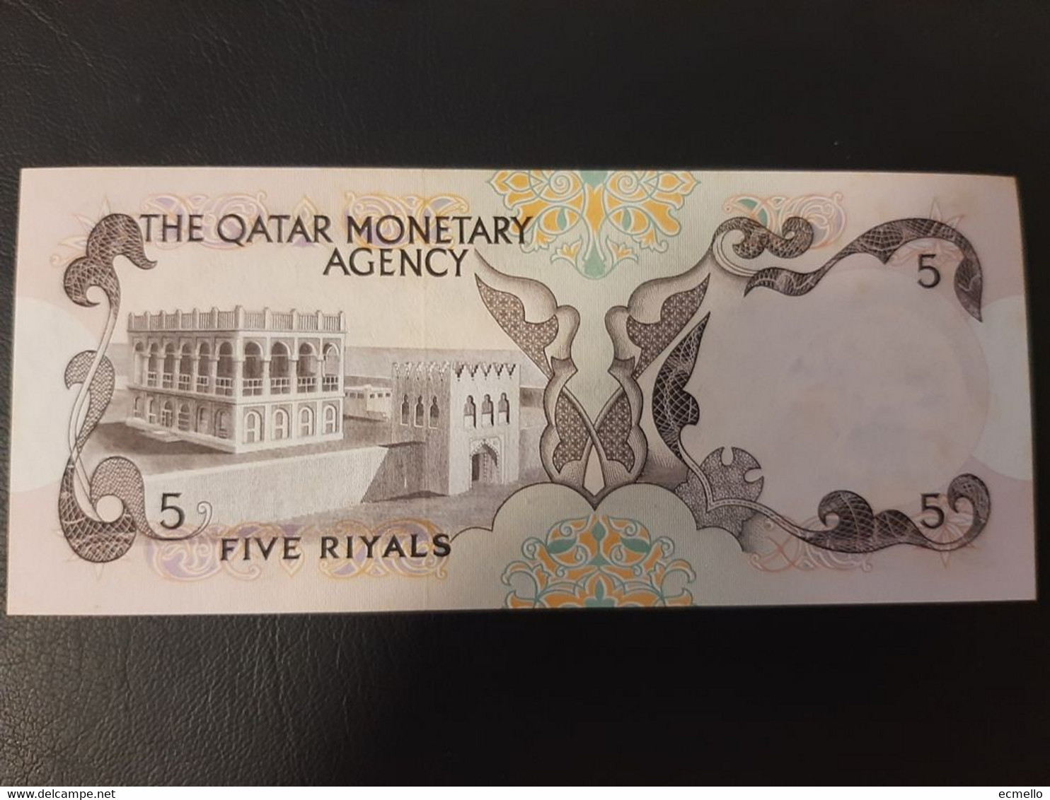 RARE QATAR P02 5 RIYALS 1973 UNC- AMAZING PIECE - Qatar