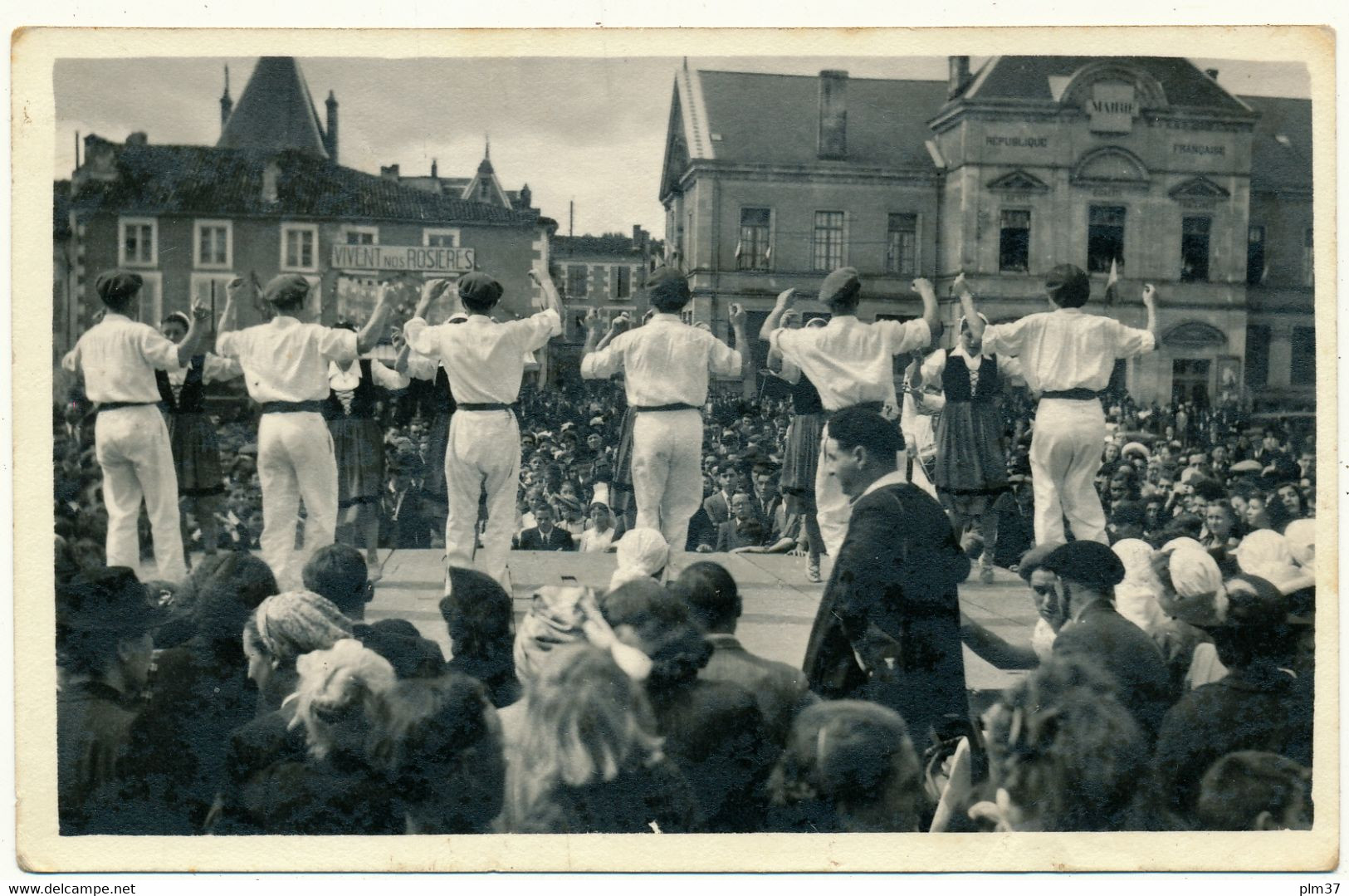 LA MOTHE SAINT HERAY - Carte Photo, 1946 - Fête Des Rosières, Danseurs Basques - La Mothe Saint Heray