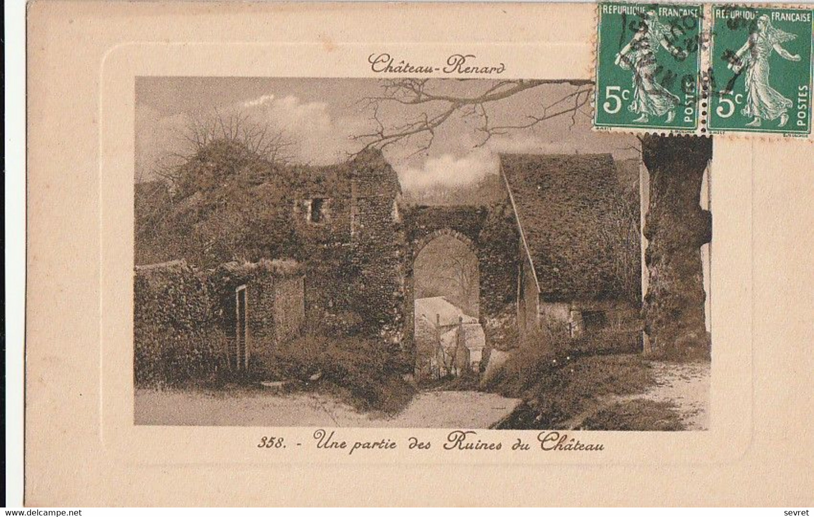 CHATEAU-RENARD. - Une Partie Des Ruines Du Château - Autres & Non Classés