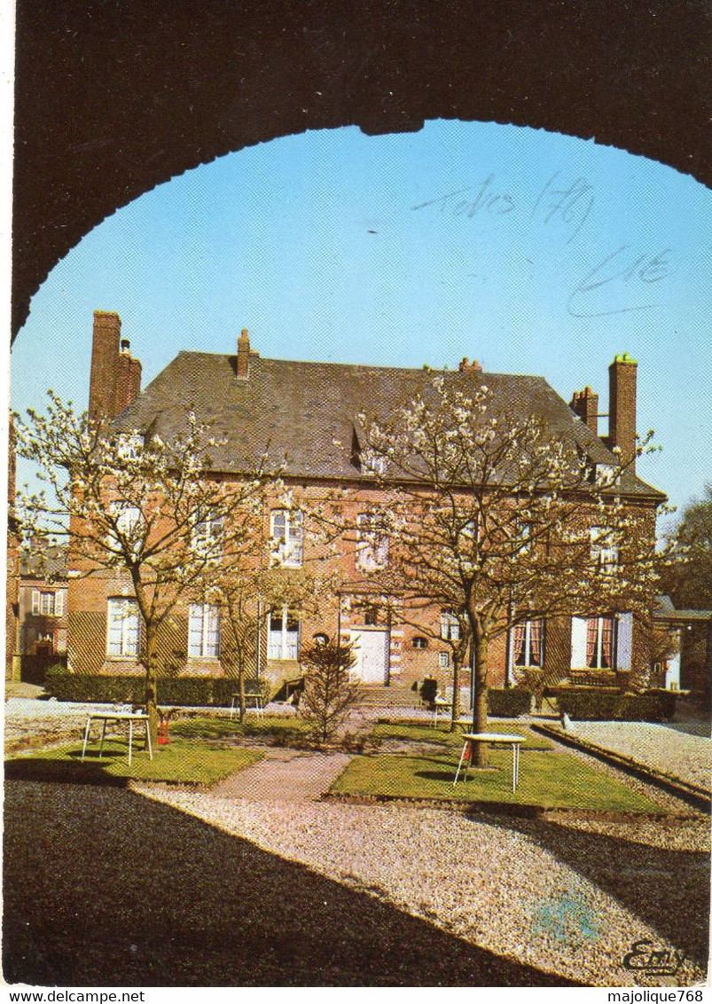 Cpa De Tôtes - Le Parc De L'Hôtel Du Cygne - - Totes
