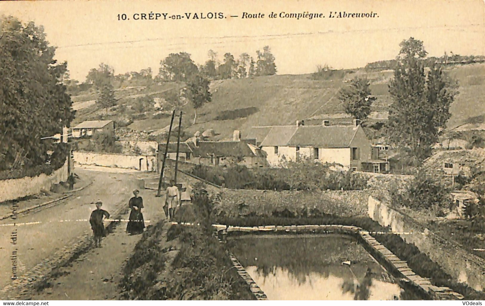 037 141 - CPA - France (60) Oise - Crépy-en-Valois - Route De Compiègne - L'Abreuvoir - Crepy En Valois