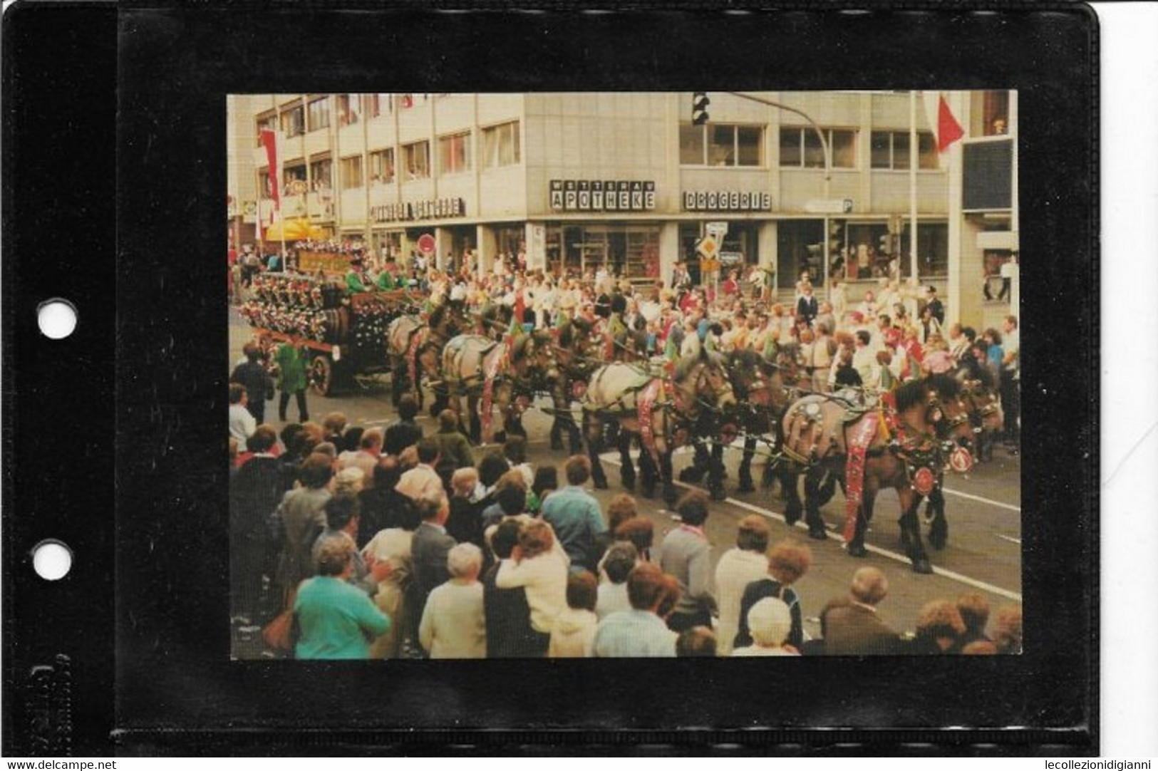 243) Ak Cartolina Friedberg Festa Der Zehnerzug Die Zugnummer Vom Licher Bier Wetterau Apotheke Drogerie Cavalli Carro E - Friedberg