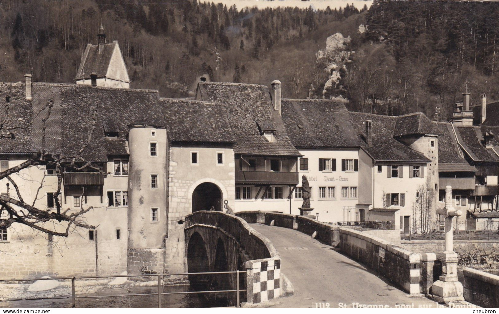 SUISSE .SAINT URSANNE.CPSM.   PONT SUR LE DOUBS. ANNEES 50. - Saint-Ursanne